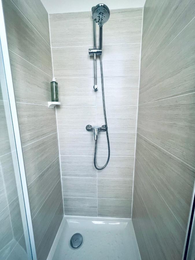 "Le Charleville", Superbe Appartement, Gare De Nevers, Service Premium By Primo C0Nciergerie Bagian luar foto